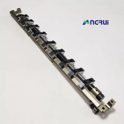 ANGRUI Delivery Gripper Bar For GTO46 Offset Printing Machine Parts GTO46 42.014.003F Travelling Gripper Assembly